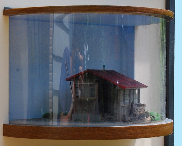 風呂小屋/五右衛門風呂 壁掛けにしてみました