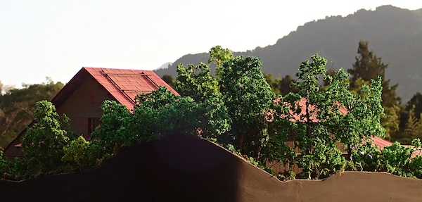 獅子口小屋　左後ろ